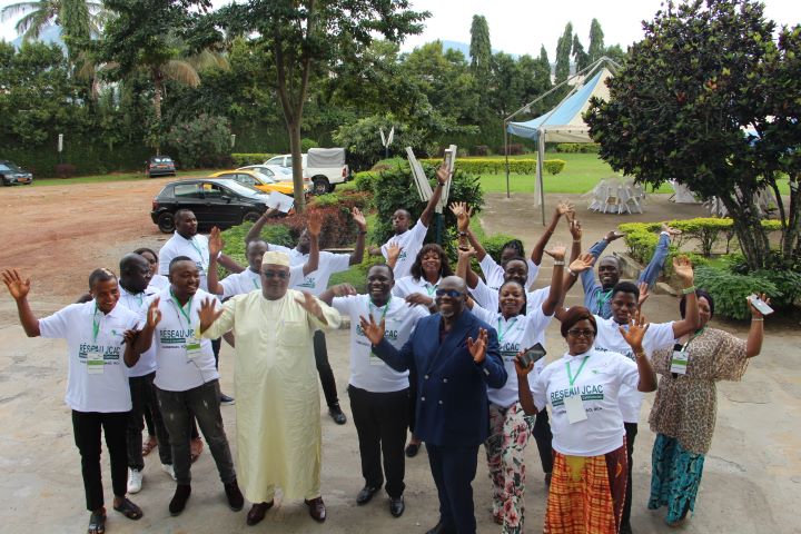 Formation de journalistes communautaires